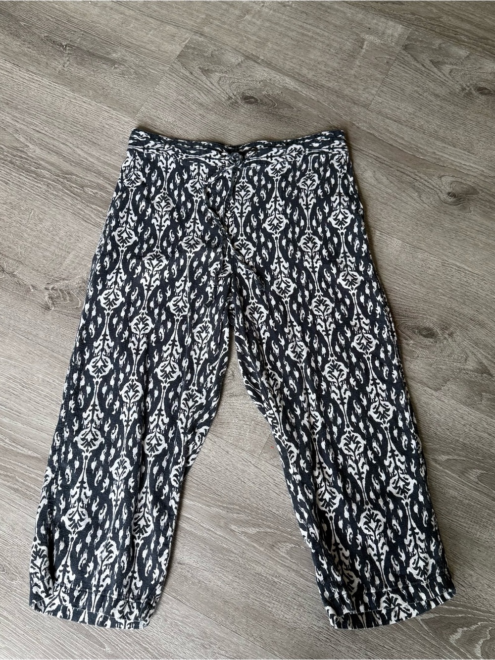 Per Se Black and White Ikat Pants